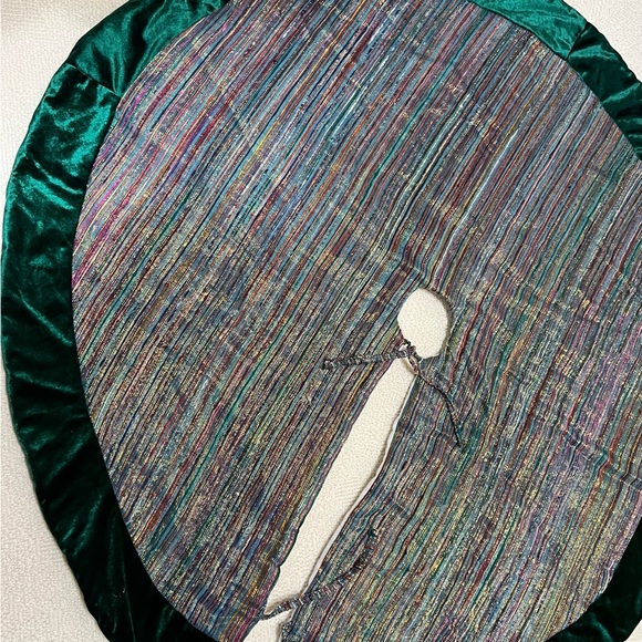 Santas Best Multicolor Silk Tweed Green Velvet Tree Skirt Large 55 inch Vintage